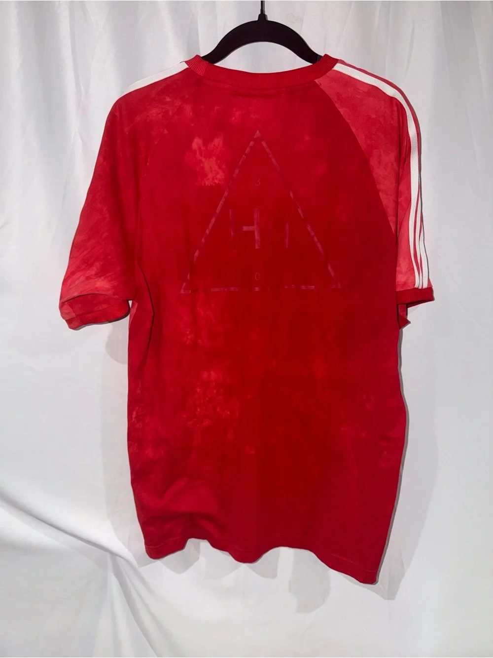 Adidas Pharrell Williams Hu Holi T-shirt Pull Over Short Sleeve 3 Stripes Top M